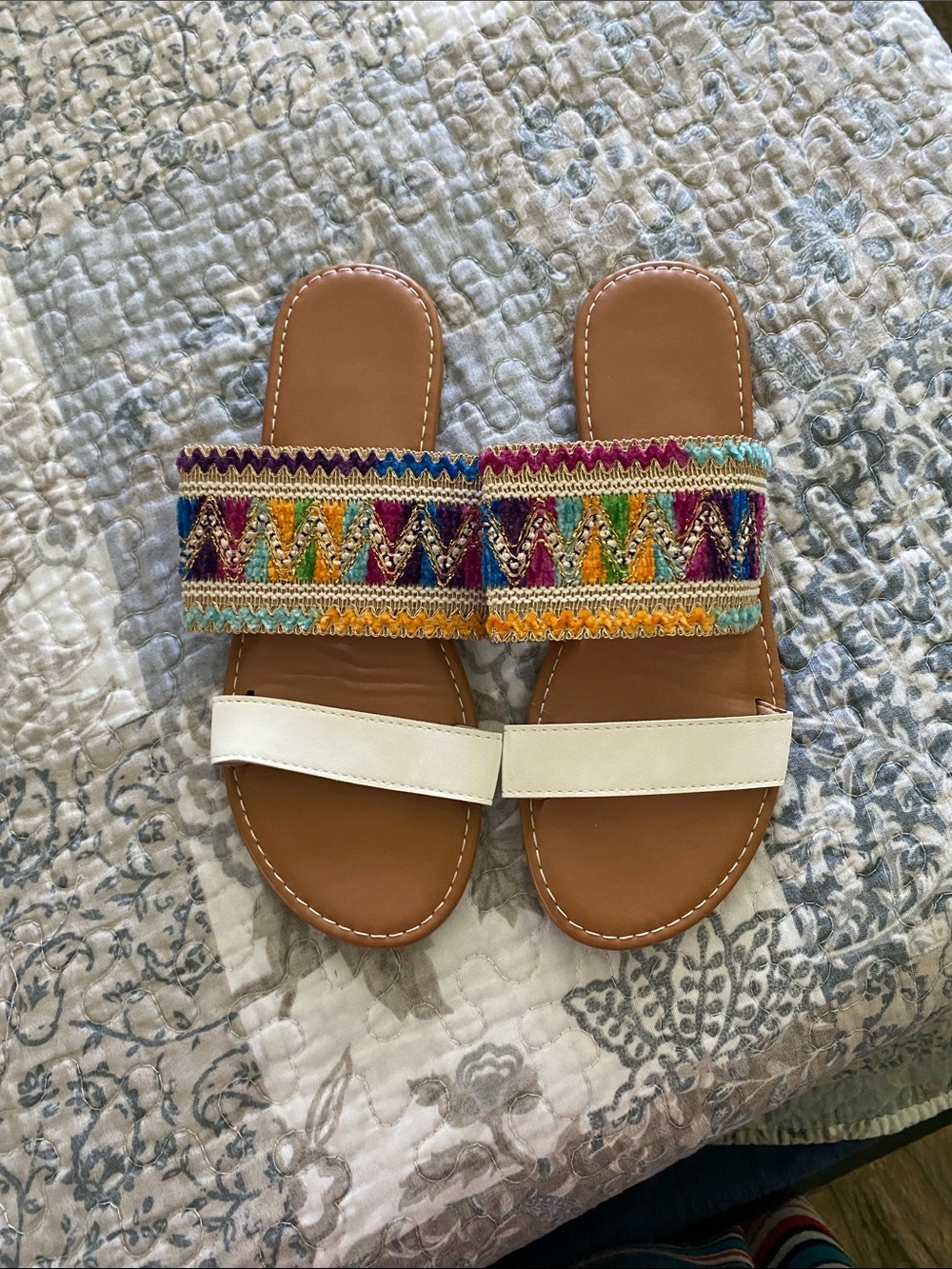 SHEIN Multicolor Embroidered Slide Sandals with White Toe Strap and Tan Footbed